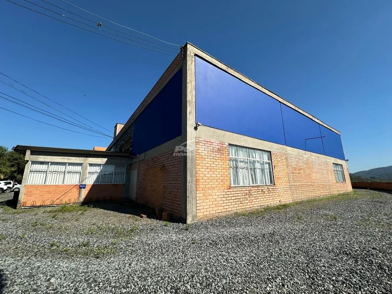 Galpão disponível para locação com 1.500m no bairro Figueira em Gaspar/SC - foto 1