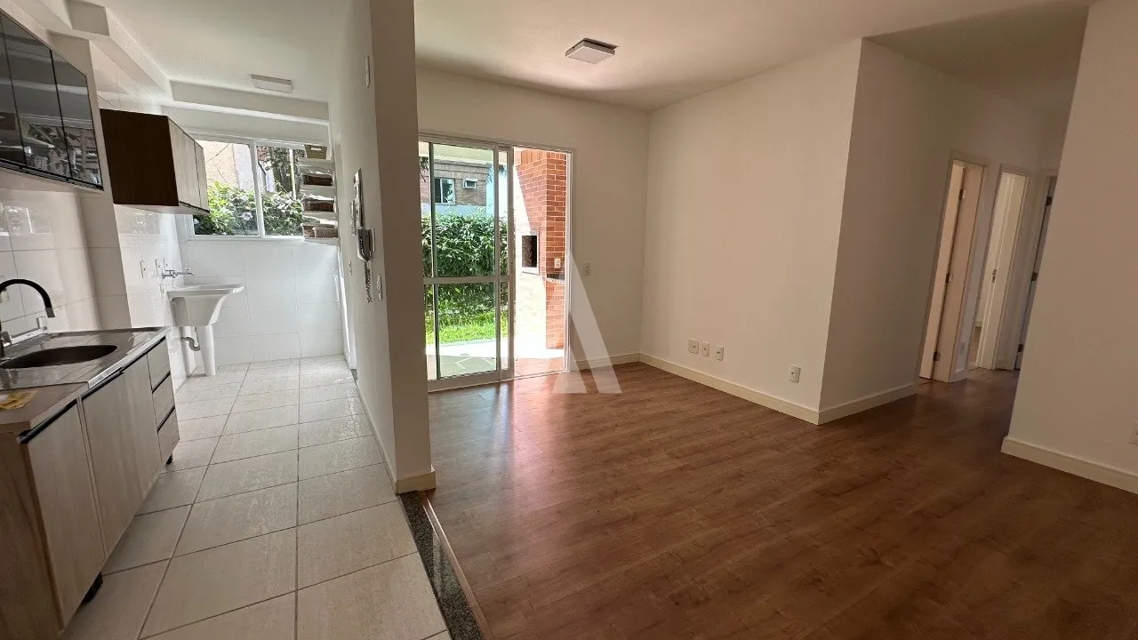 Apartamento giardino com 1 suíte e 2 quartos à venda no bairro Atiradores em Joinville-SC por R$ 530.000,00. — foto 2