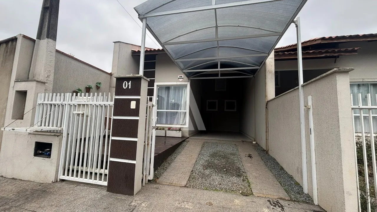 Casa geminada com 1 suíte mais 1 quarto à venda na praia de Ubatuba - São Francisco do Sul - SC, por R$ 395.000,00. - foto 1