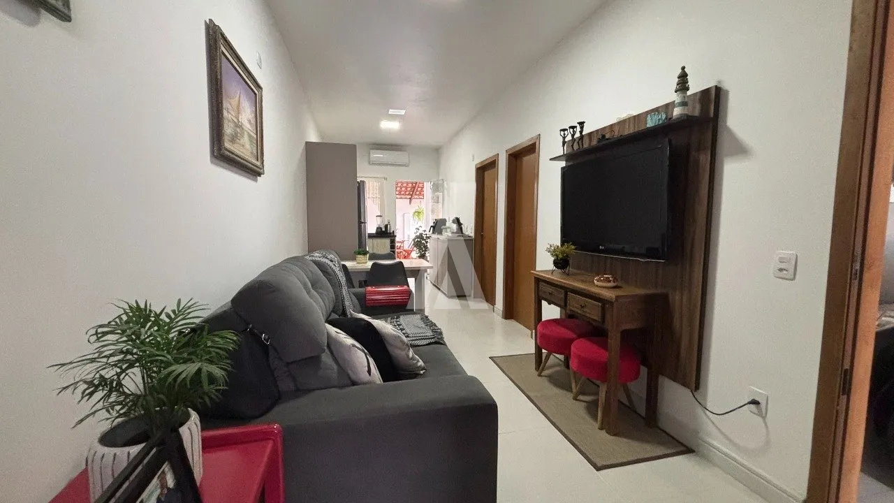 Casa geminada com 1 suíte mais 1 quarto à venda na praia de Ubatuba - São Francisco do Sul - SC, por R$ 395.000,00. — foto 2