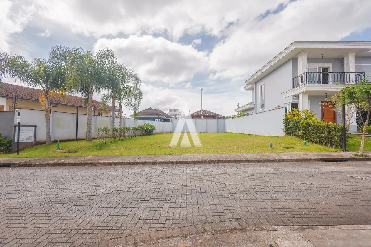 Terreno em condomínio fechado à venda no bairro Glória em Joinville-SC por R$1.300.000,00. — foto 2