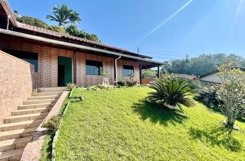 Casa averbada no Bairro Fortaleza - Blumenau/SC Ref. 1522 — foto 2
