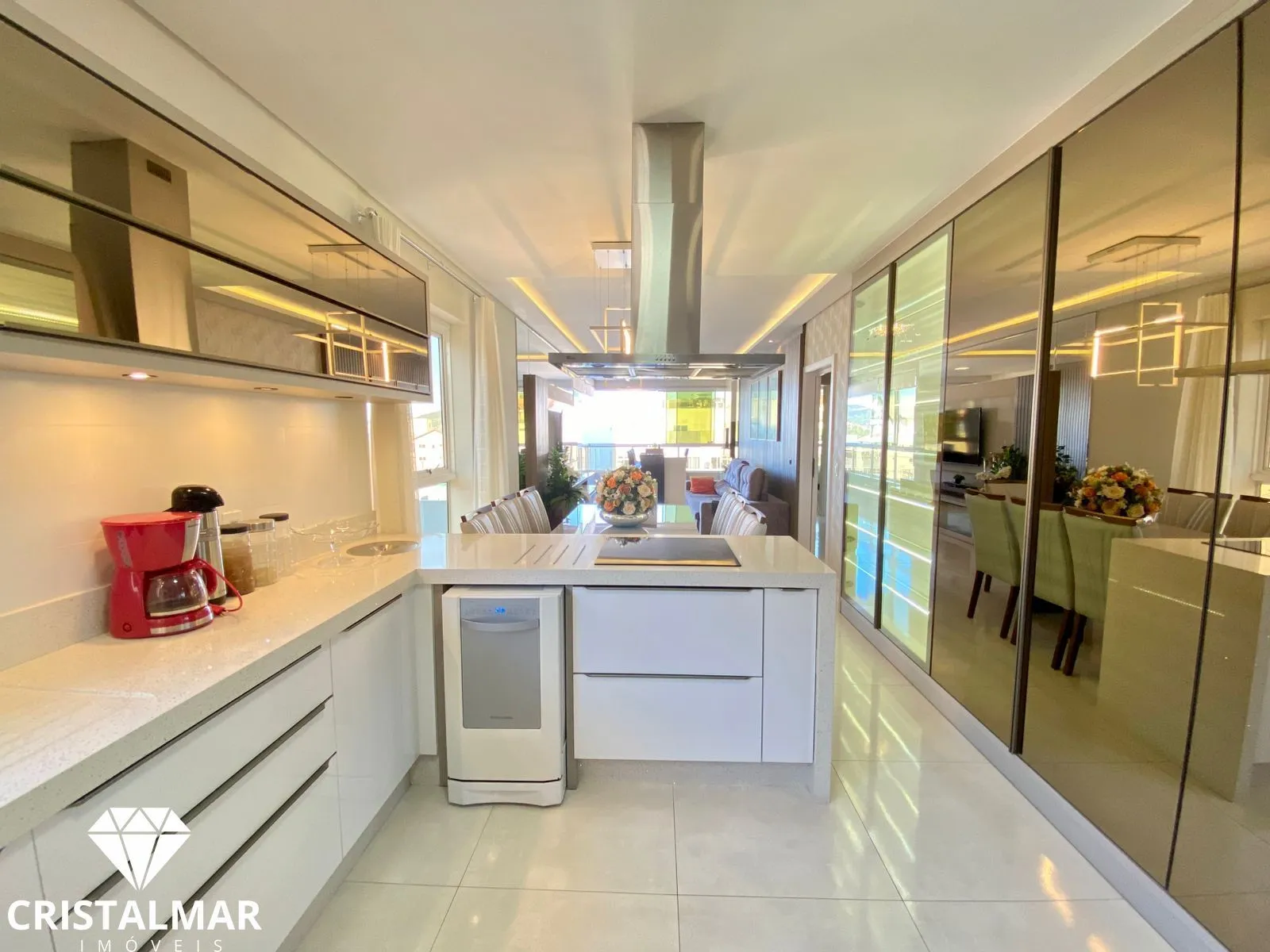 Apartamento finamente mobiliado com vista para o mar — foto 2