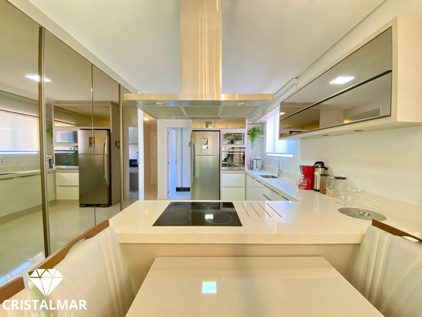 Apartamento finamente mobiliado com vista para o mar — foto 6