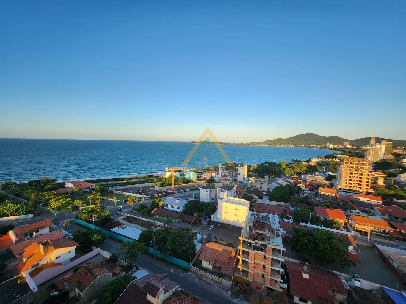 Apartamento à Beira-Mar em Penha, no Residencial Velutti com 90,48 m de Área Privativa. — foto 4