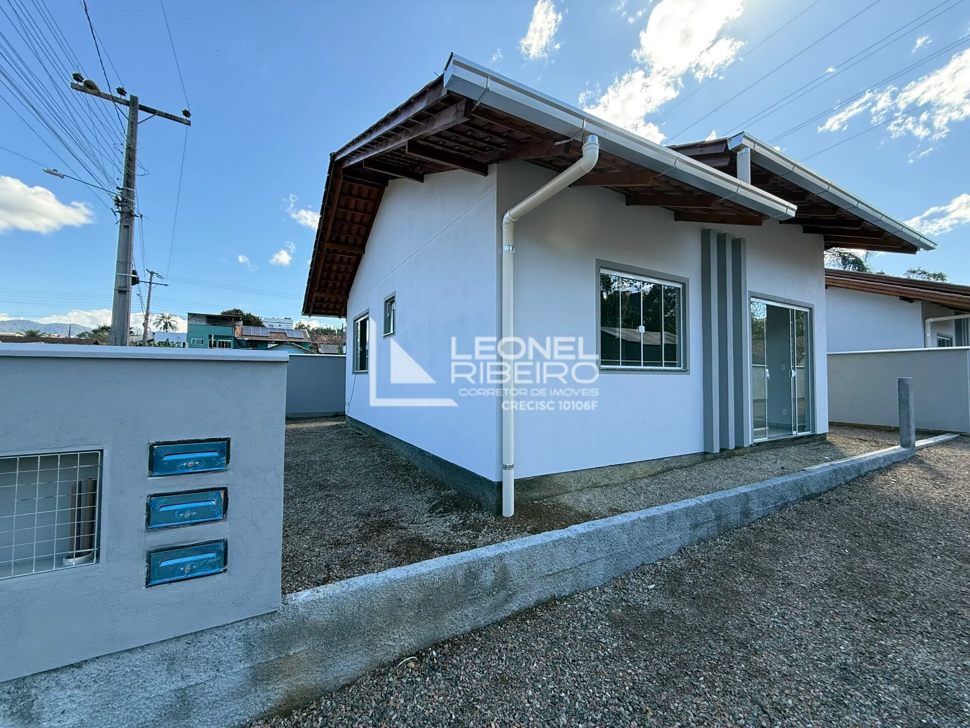 Casa com 2 dormitórios à venda, 54,72m no bairro Araponguinhas em Timbó-SC - foto 1