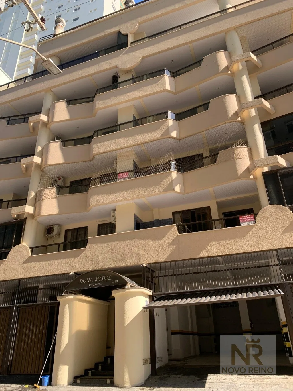 Cobertura Exclusiva com Vista Mar em Meia Praia - Itapema - foto 1