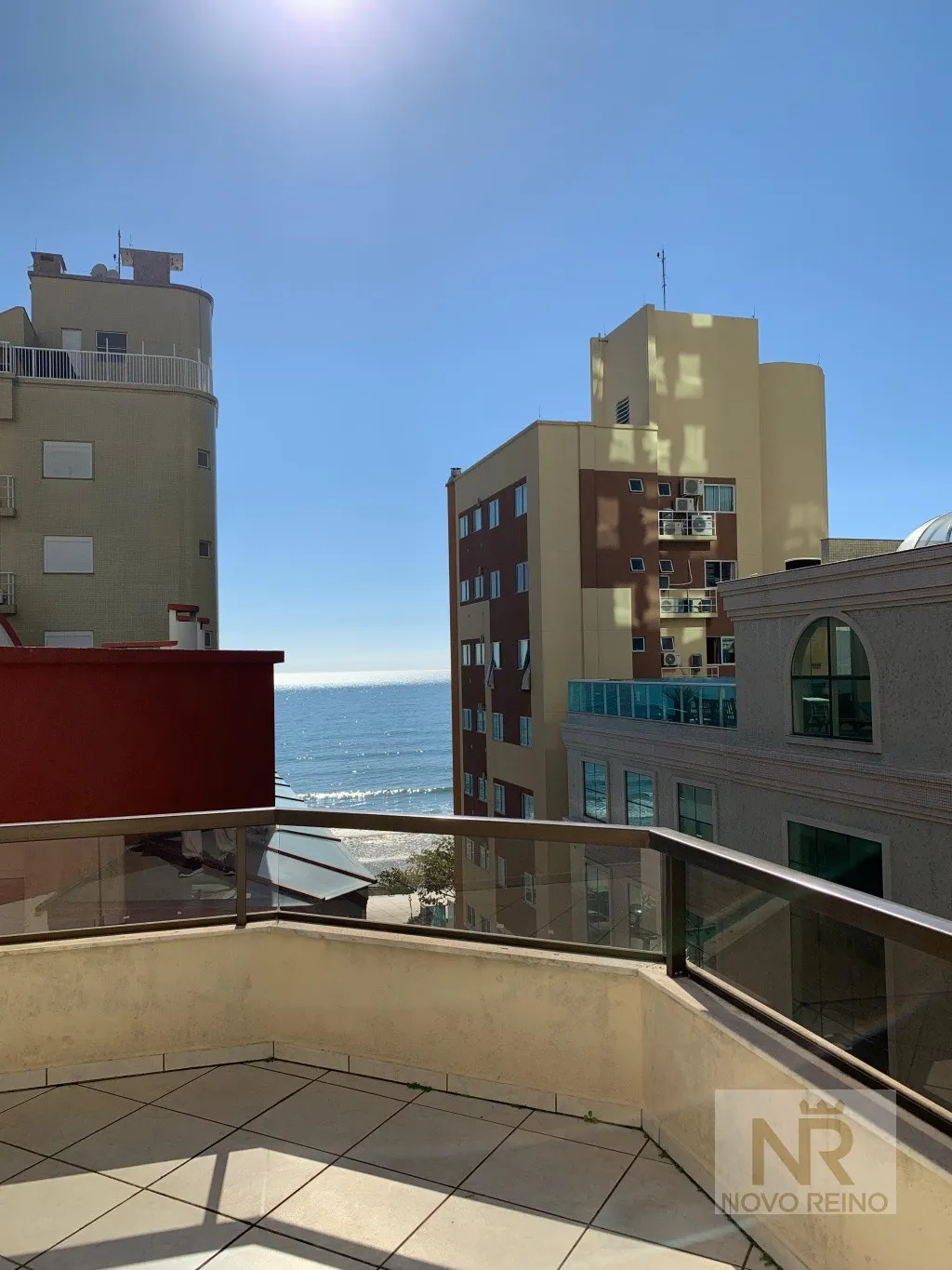 Cobertura Exclusiva com Vista Mar em Meia Praia - Itapema — foto 6