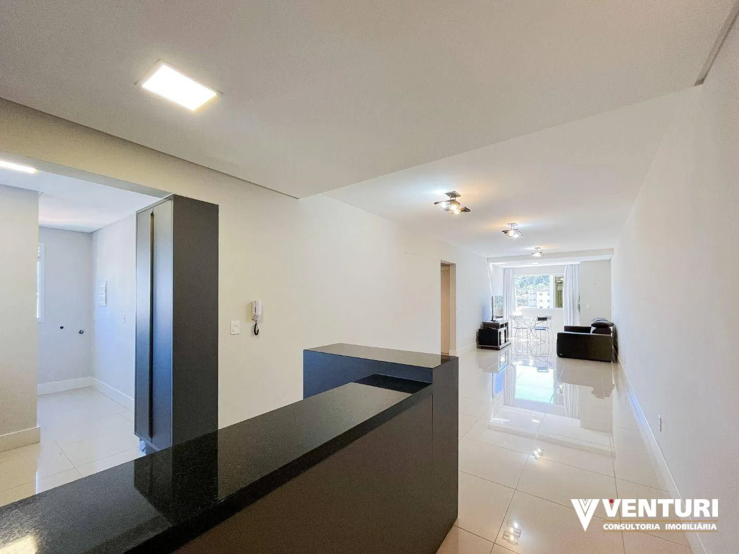 Apartamento com 3 dormitórios à venda, 111 m por R$ 820.000,00 - Vila Nova - Blumenau/SC — foto 2