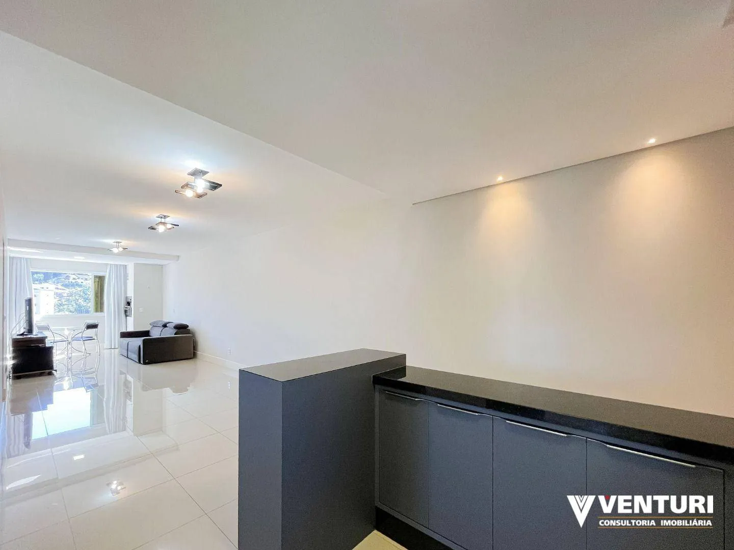 Apartamento com 3 dormitórios à venda, 111 m por R$ 820.000,00 - Vila Nova - Blumenau/SC — foto 3