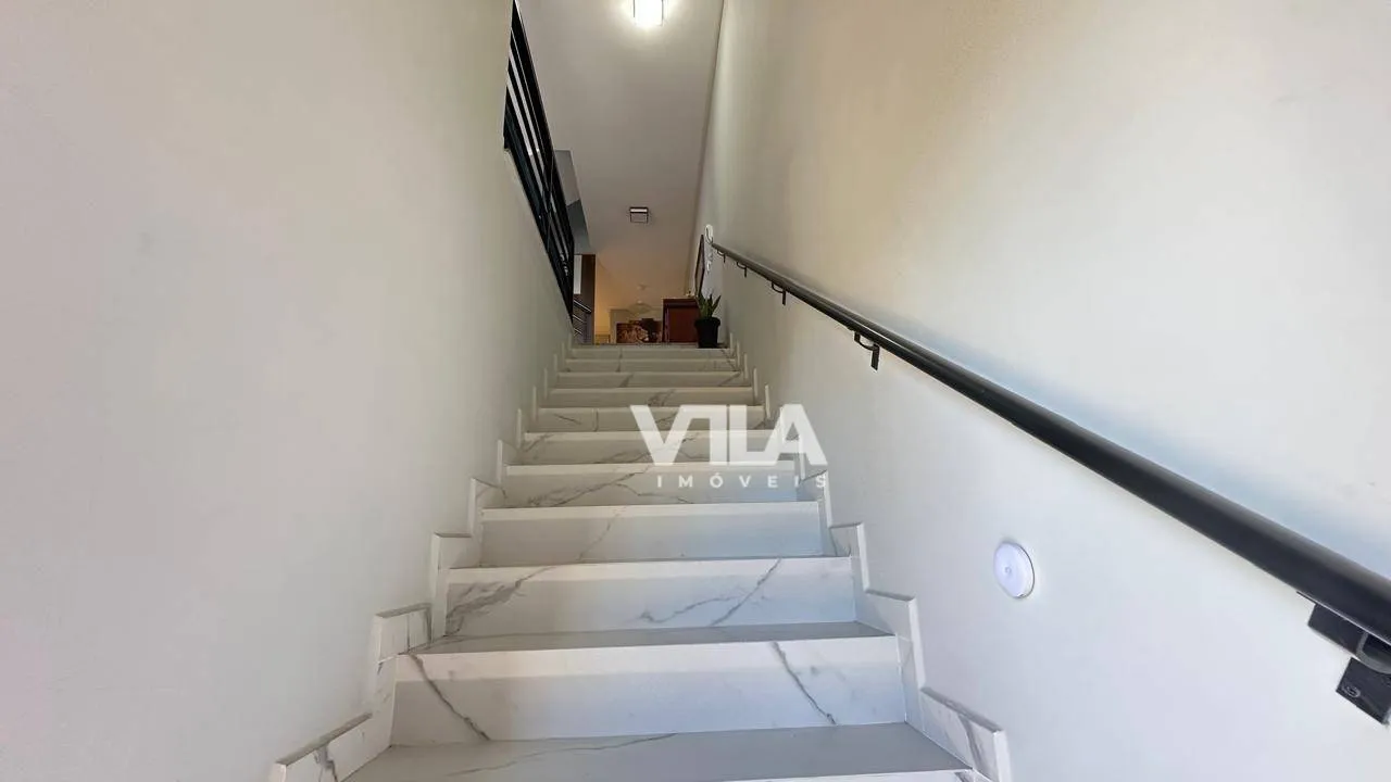 Sobrado Triplex com 2 Suítes à venda, 107 m por R$ 560.000 - Água Verde - Blumenau/SC — foto 3