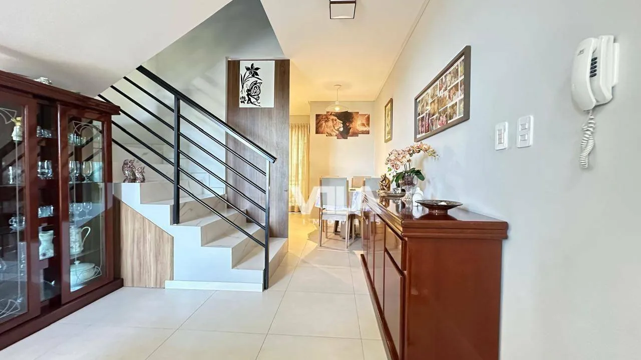 Sobrado Triplex com 2 Suítes à venda, 107 m por R$ 560.000 - Água Verde - Blumenau/SC — foto 5