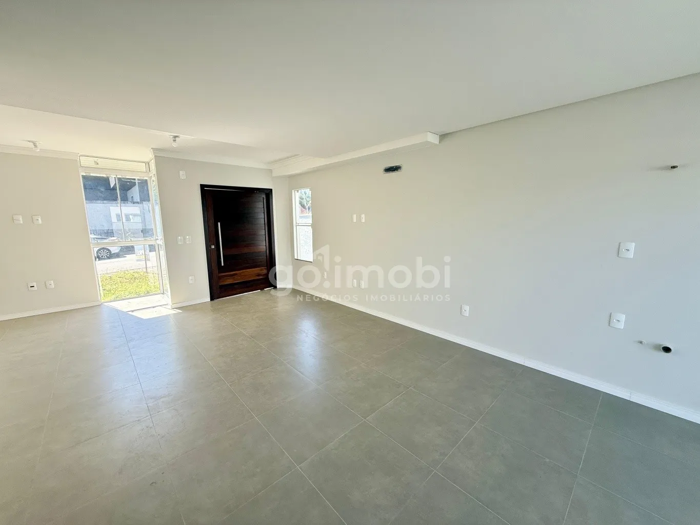 Sobrado Triplex com 02 suítes no Bairro Benedito em Indaial — foto 5