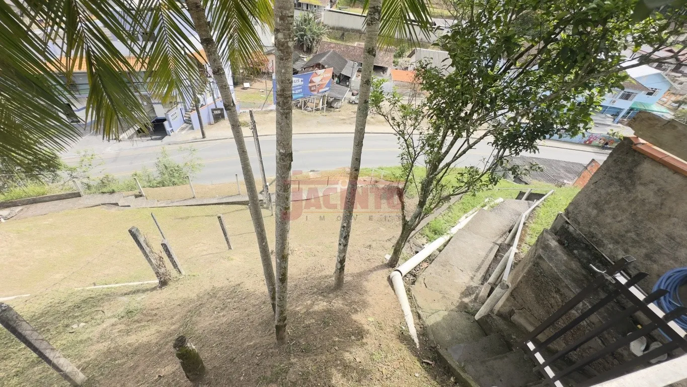 Casa à Venda na Rua Henrique Reif - Blumenau/SC. — foto 5