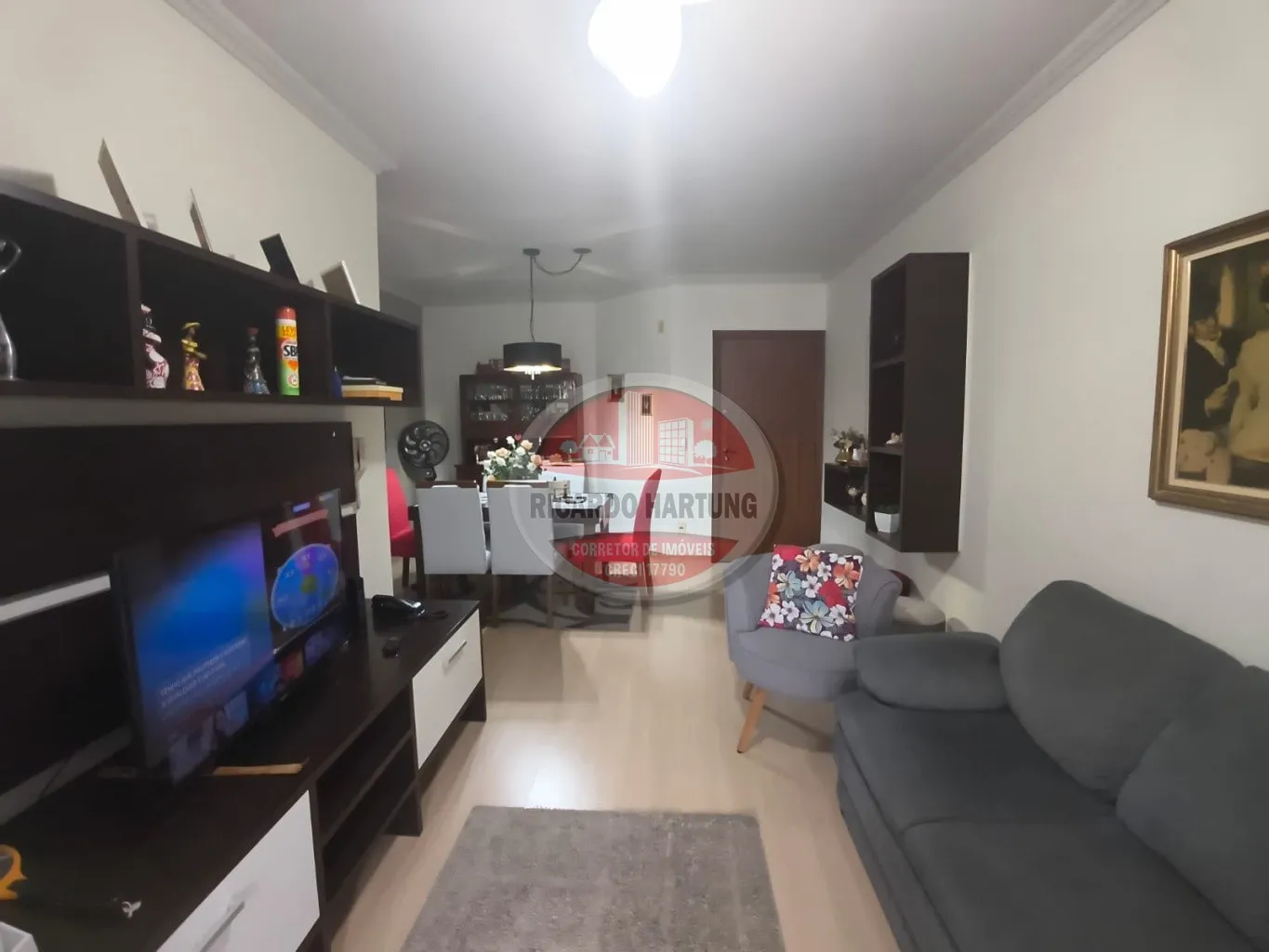 Apartamento semi-mobiliado, no bairro Vila Nova - próx. ao Hospital da Unimed - foto 1