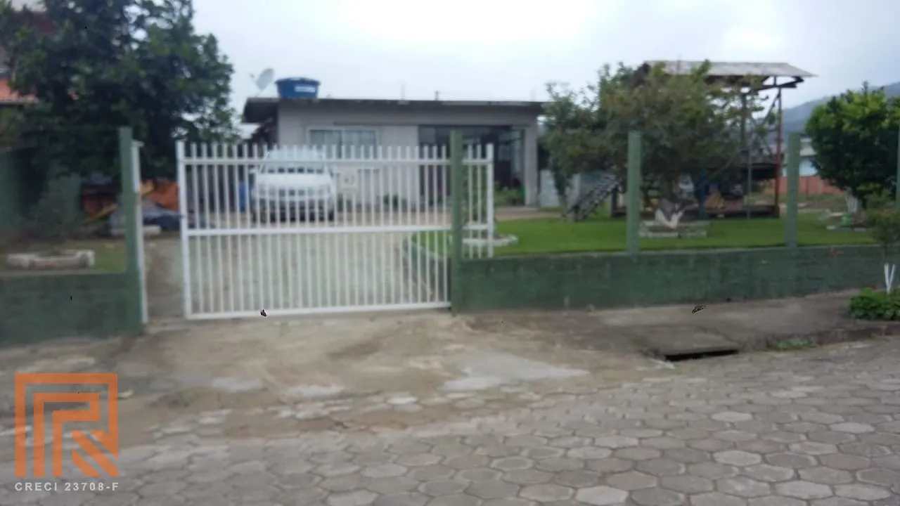 Casa com amplo terreno de esquina!! — foto 4