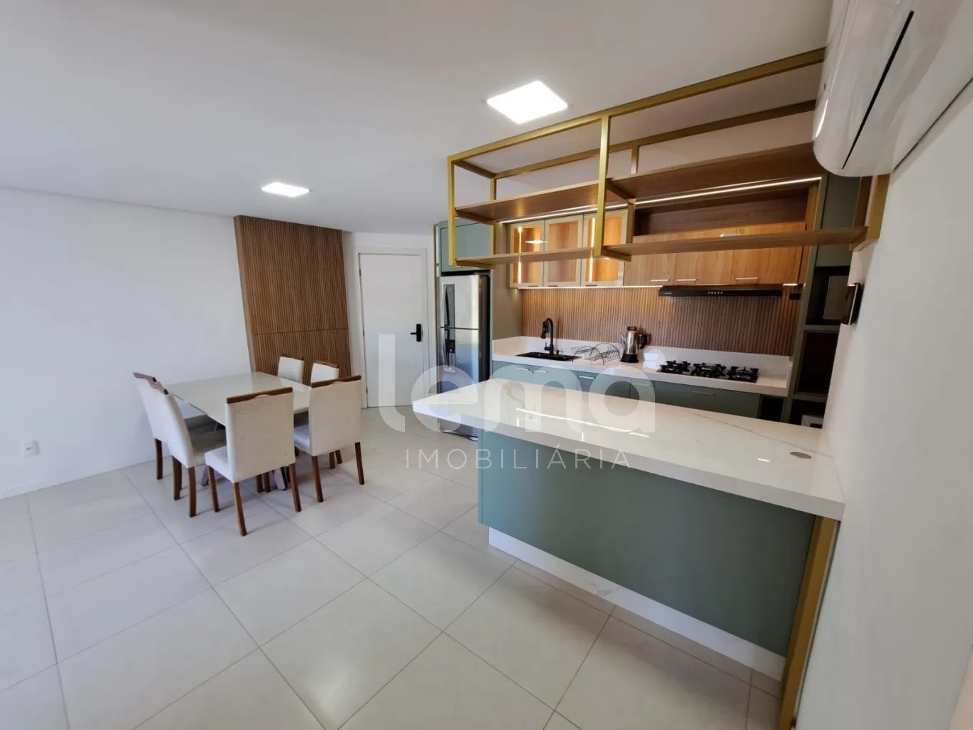 Apartamento 3 dormitórios, sendo 1 suíte, semi-mobiliado - Centro - Pomerode/SC — foto 3