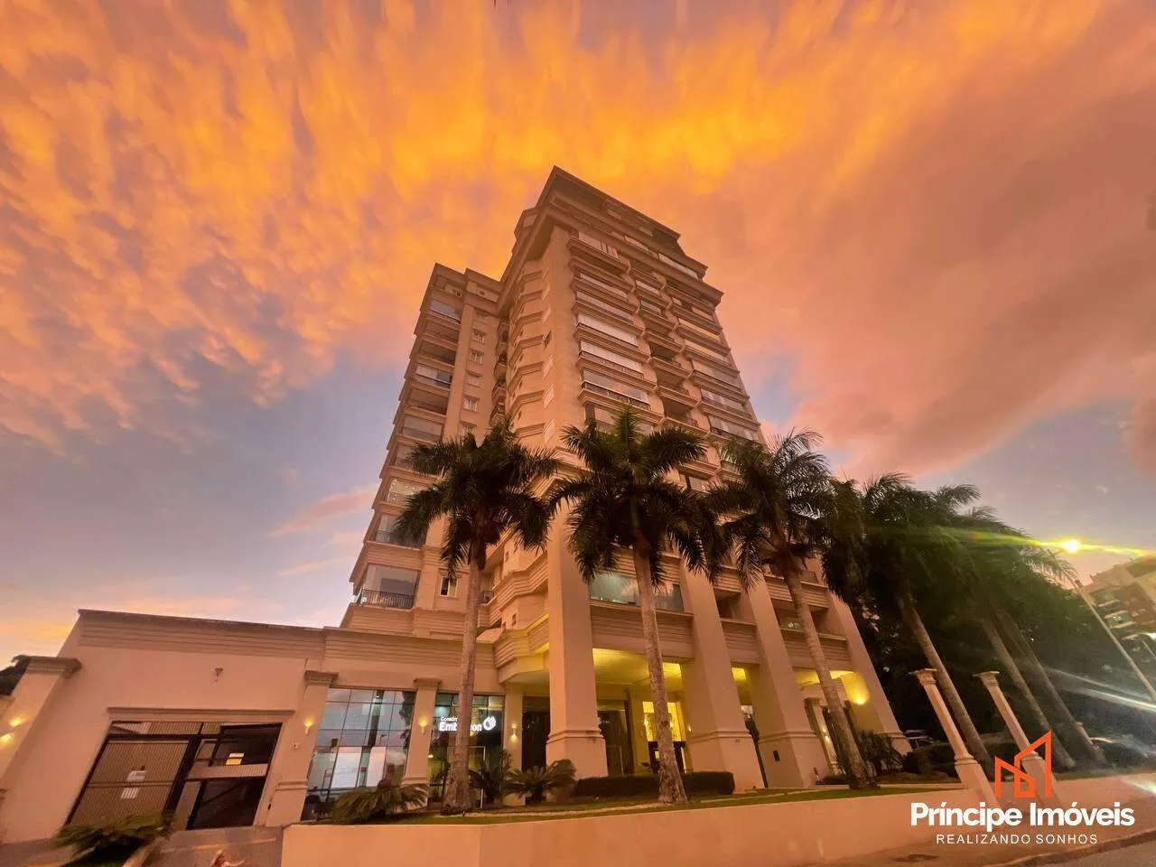 Apartamento com 2 quartos no Atiradores em Joinville - foto 1