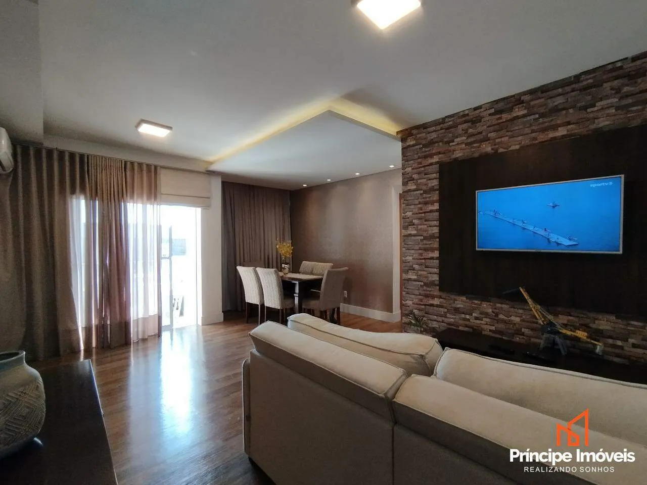 Apartamento com 2 quartos no Saguaçu em Joinville — foto 2