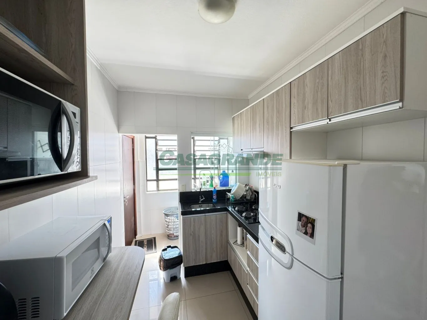 Apartamento em ótima localização no bairro Victor Konder a poucos passos da FURB e a apenas 500 metros do Giassi Supermercados, com rápido acesso ao centro da cidade. — foto 5