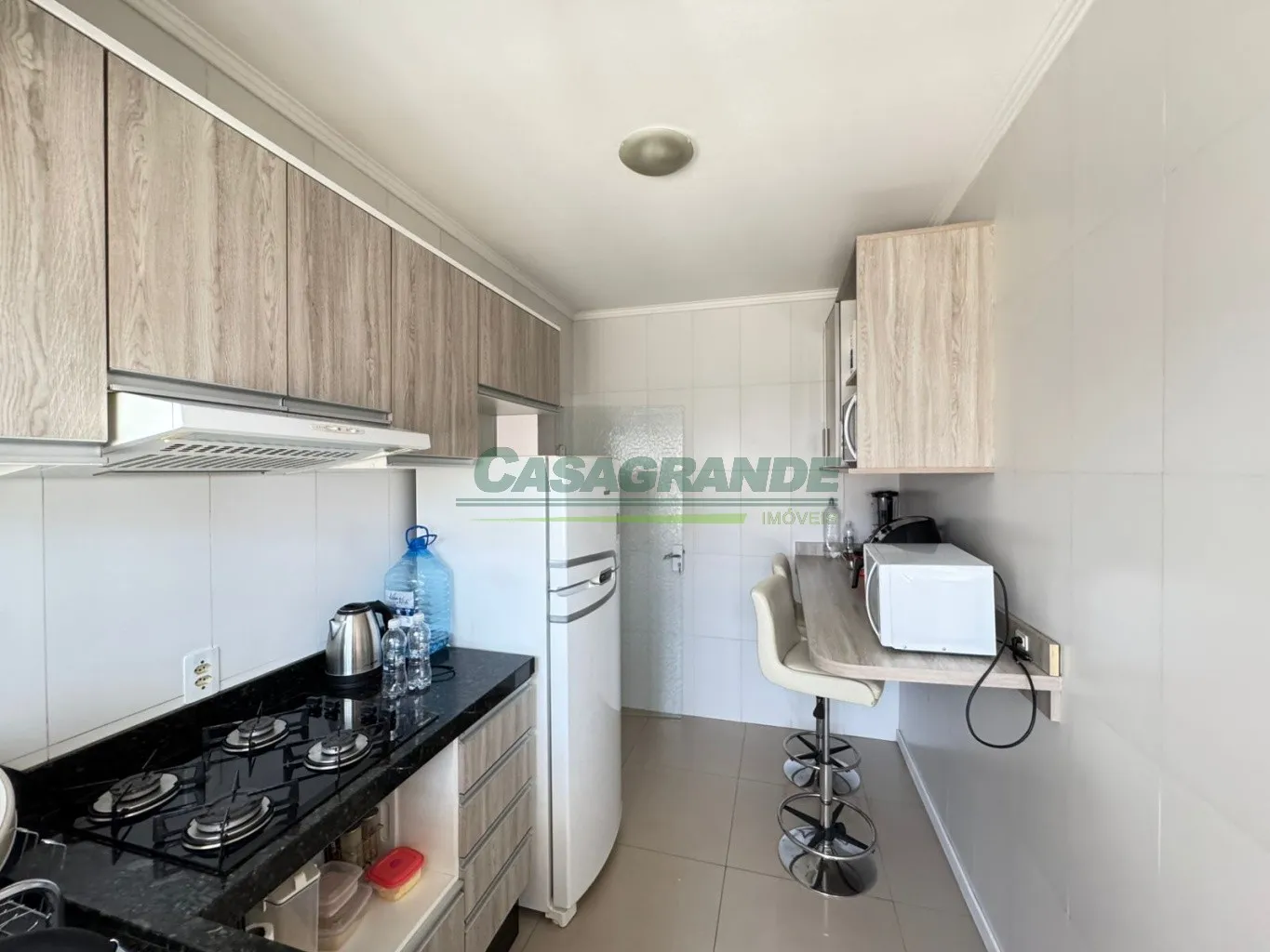 Apartamento em ótima localização no bairro Victor Konder a poucos passos da FURB e a apenas 500 metros do Giassi Supermercados, com rápido acesso ao centro da cidade. — foto 6