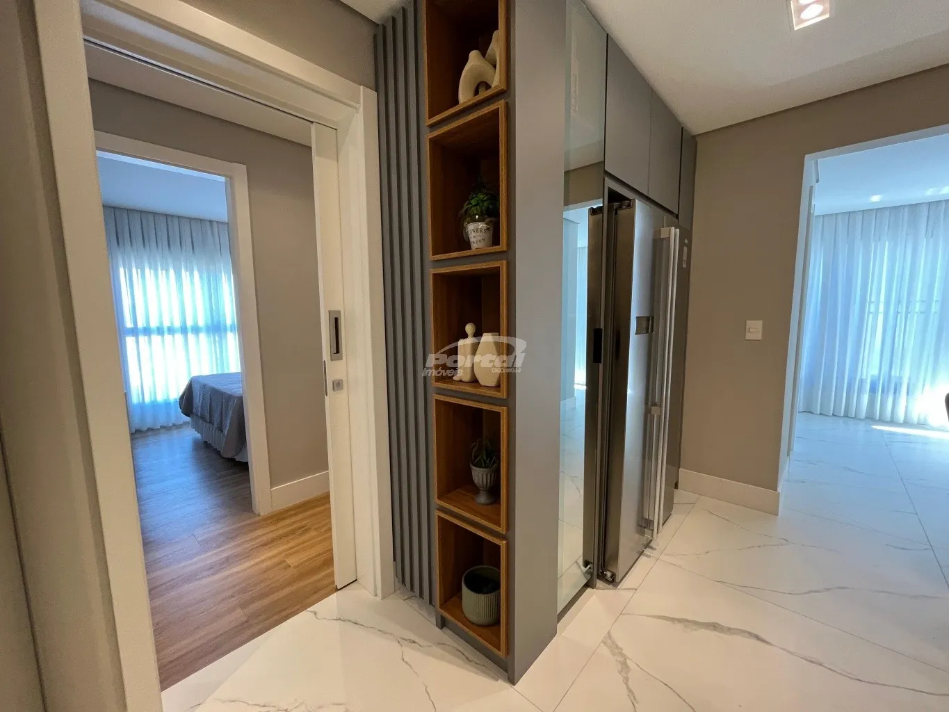 Apartamento QUADRA MAR mobiliado e decorado no bairro Itacolomi em Balneário Piçarras a 50 metros da praia! — foto 4