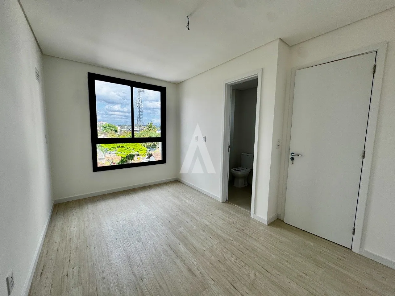 Apartamento com 1 suíte e 2 quartos à venda no bairro Anita Garibaldi em Joinville-SC por R$765.000,00. — foto 6