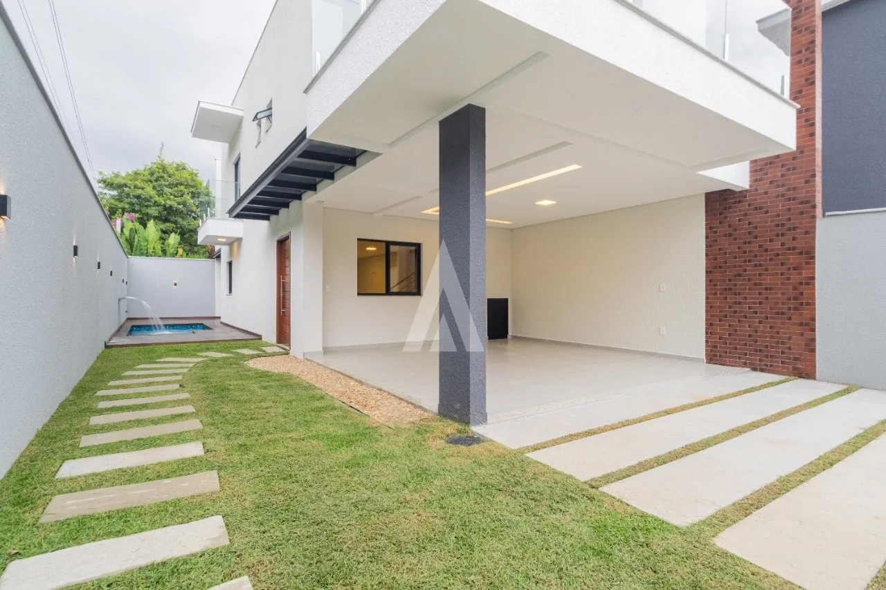 Sobrado geminado com 3 suítes à venda no bairro América em Joinville-SC por R$1.620.000,00. - foto 1