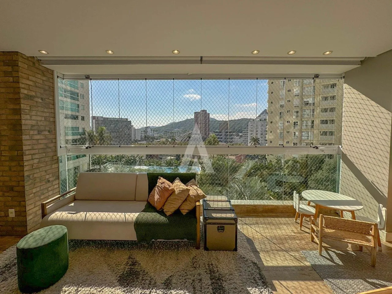 Apartamento com 3 suíte(s) à venda no bairro CENTRO em JOINVILLE, por R$ 2.750.000.00. — foto 7