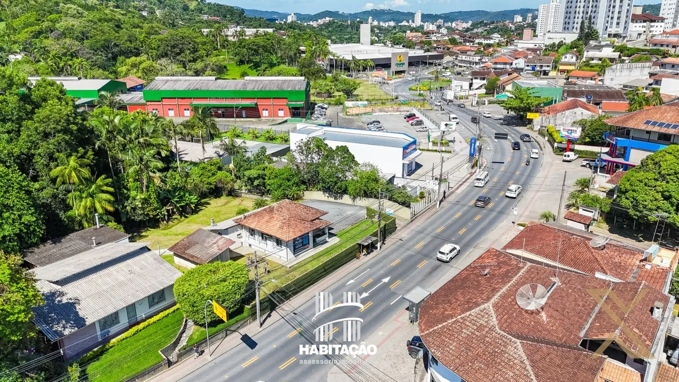 Terreno em corredor de serviço — foto 4