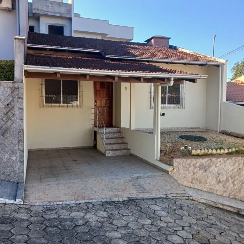 CASA GEMINADA EM CONDOMINIO FECHADO DE RESIDENCIAS NO BAIRRO ESCOLA AGRICOLA - foto 1