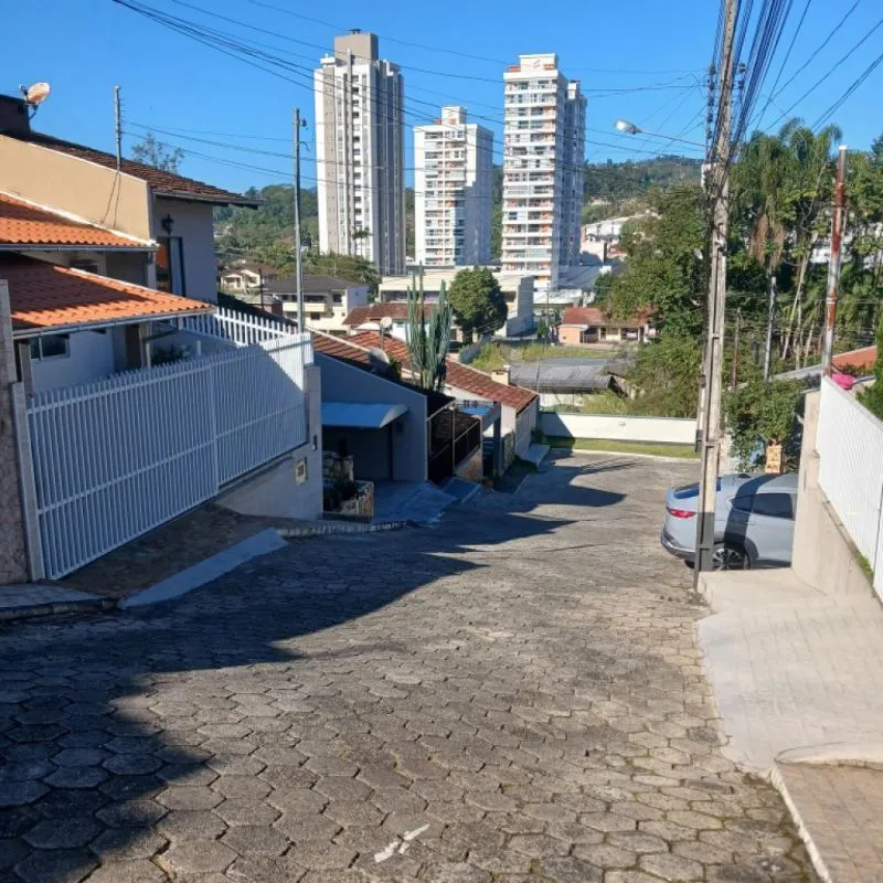 CASA GEMINADA EM CONDOMINIO FECHADO DE RESIDENCIAS NO BAIRRO ESCOLA AGRICOLA — foto 3