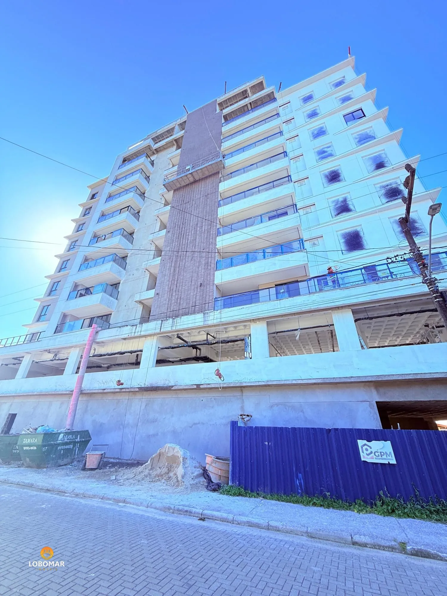 Apartamento com duas suítes à apenas 250m do mar- Itacolomi - Balneário Piçarra - foto 1