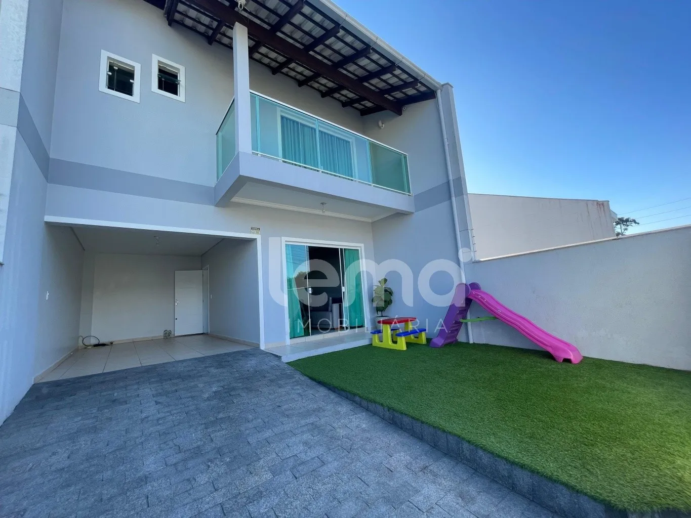Linda Casa com 3 quartos, 180 m, à venda - Água Verde - Blumenau/SC - foto 1
