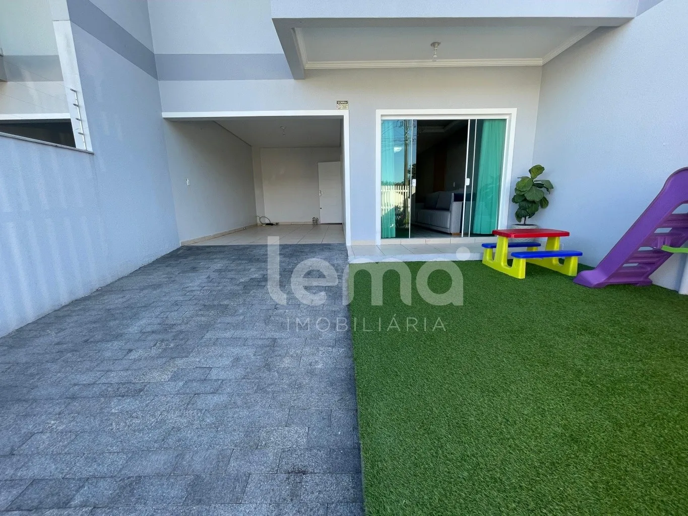Linda Casa com 3 quartos, 180 m, à venda - Água Verde - Blumenau/SC — foto 2
