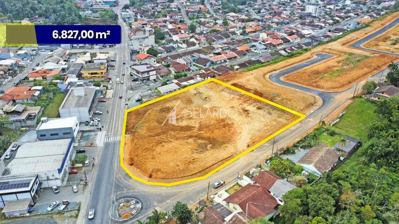 TERRENO COMERCIAL ZR4, TOPOGRAFIA PLANA ÁREA DE 6.827M2 - BAIRRO PASSO MANSO - foto 1