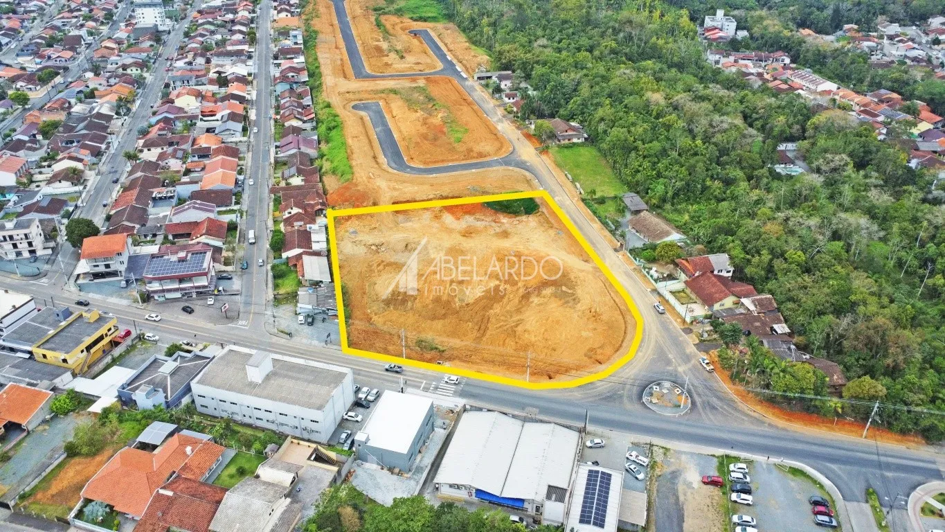 TERRENO COMERCIAL ZR4, TOPOGRAFIA PLANA ÁREA DE 6.827M2 - BAIRRO PASSO MANSO — foto 2