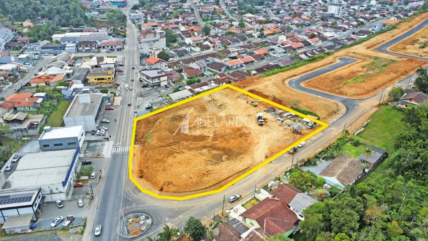 TERRENO COMERCIAL ZR4, TOPOGRAFIA PLANA ÁREA DE 6.827M2 - BAIRRO PASSO MANSO — foto 5