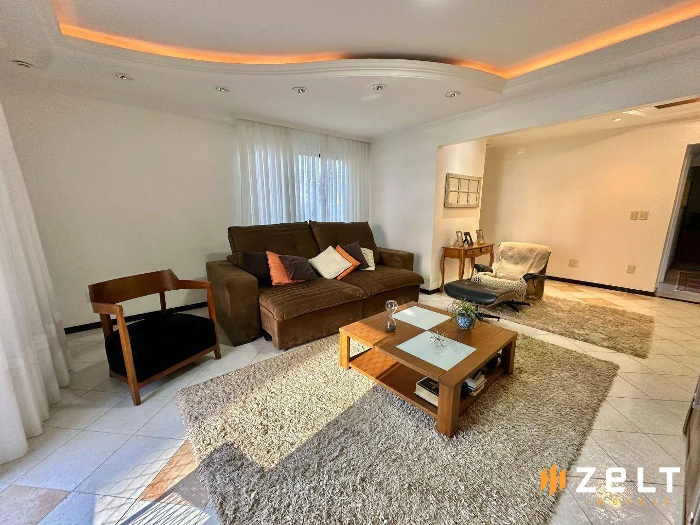 Casa com 3 dormitórios à venda, 490 m por R$ 2.250.000,00 - Vila Nova - Blumenau/SC - foto 1