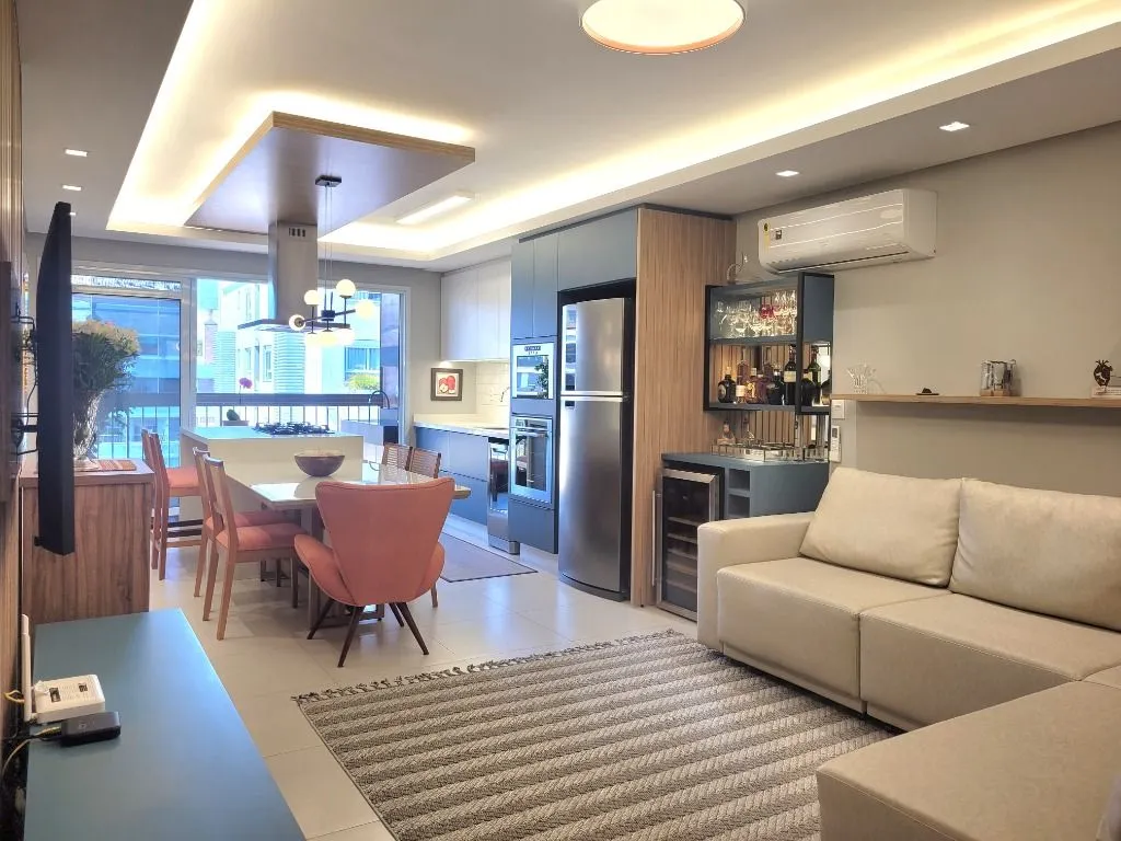 Apartamento em Florianópolis - foto 1