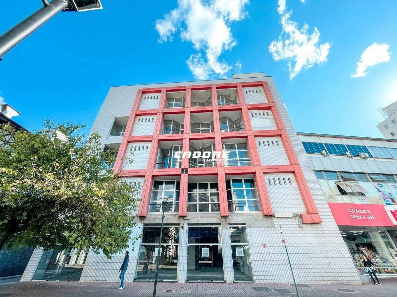 Prédio Comercial para locação no Centro de Blumenau I Cadore Imóveis - foto 1