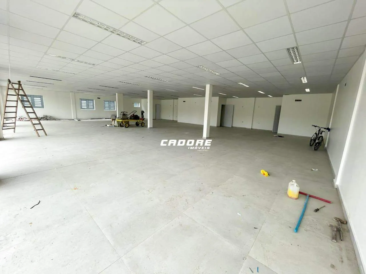 Excelente Sala Comercial para locação no bairro Itoupava Central I Cadore Imóveis — foto 4