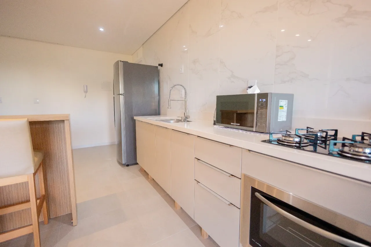 Apartamento com 1 suíte e 2 quartos à venda no bairro Anita Garibaldi em Joinville-SC por R$750.000,00. — foto 2