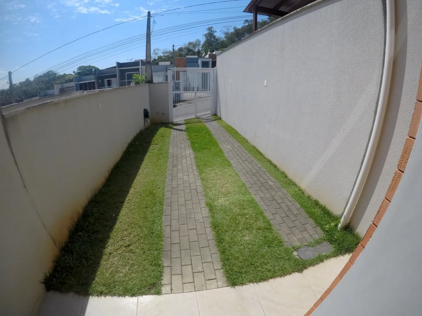Sobrado com terreno nos fundos no Bairro Agua Verde Blumenau/SC Ref. 1541 — foto 3
