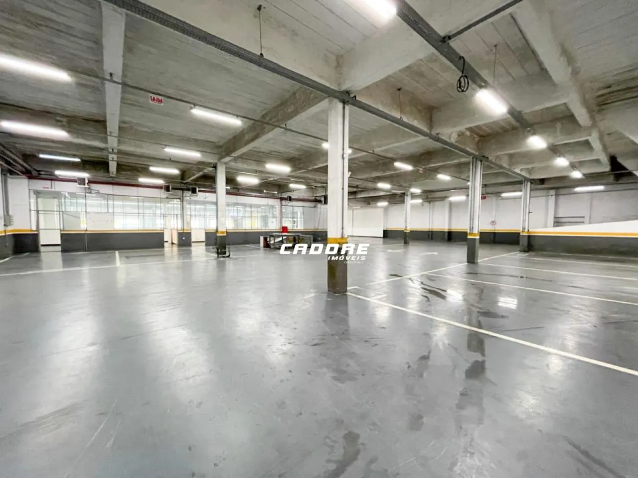 Loja Comercial Térrea com 1.750m no bairro Victor Konder I Cadore Imóveis — foto 7