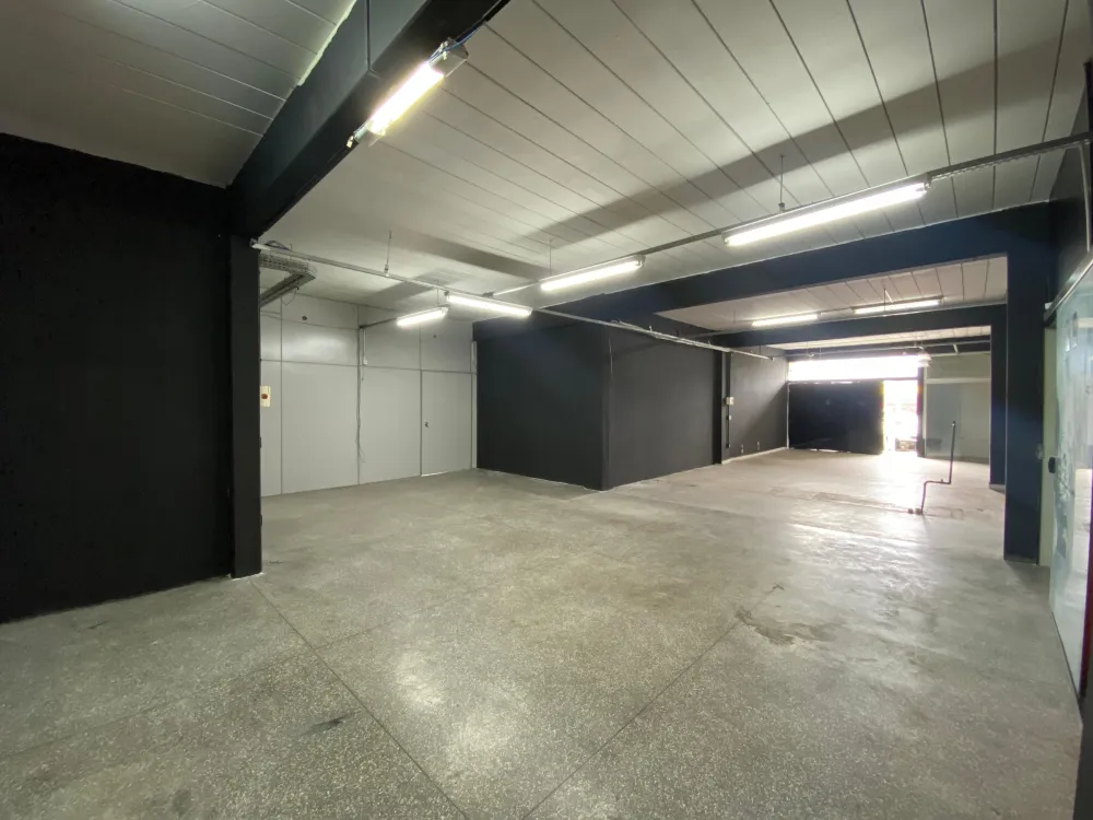 LOCAÇÃO SALA COMERCIAL 100m2 — foto 2