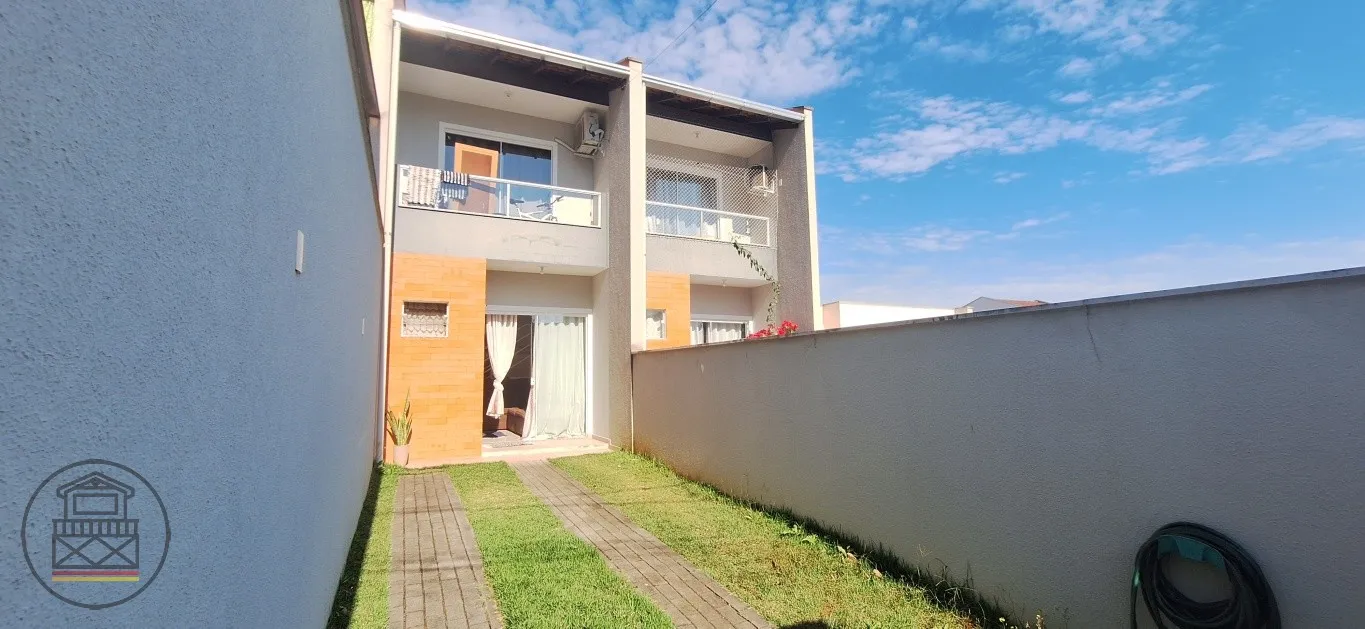 Se você procura um imóvel em uma rua sem saída, precisa conhecer esse sobrado! - foto 1