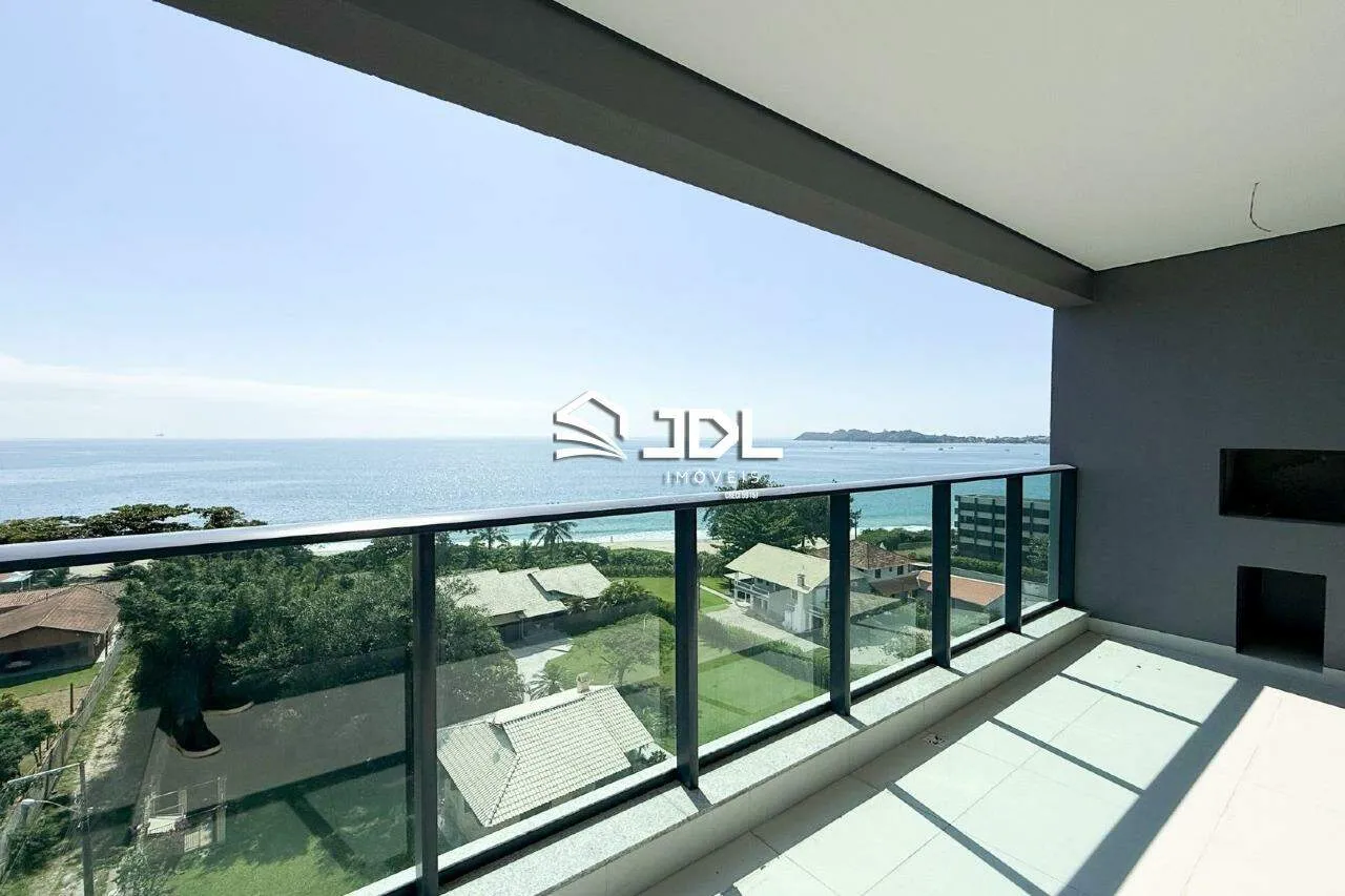 Apartamento à venda no bairro Praia de Armação do Itapocorói — foto 2