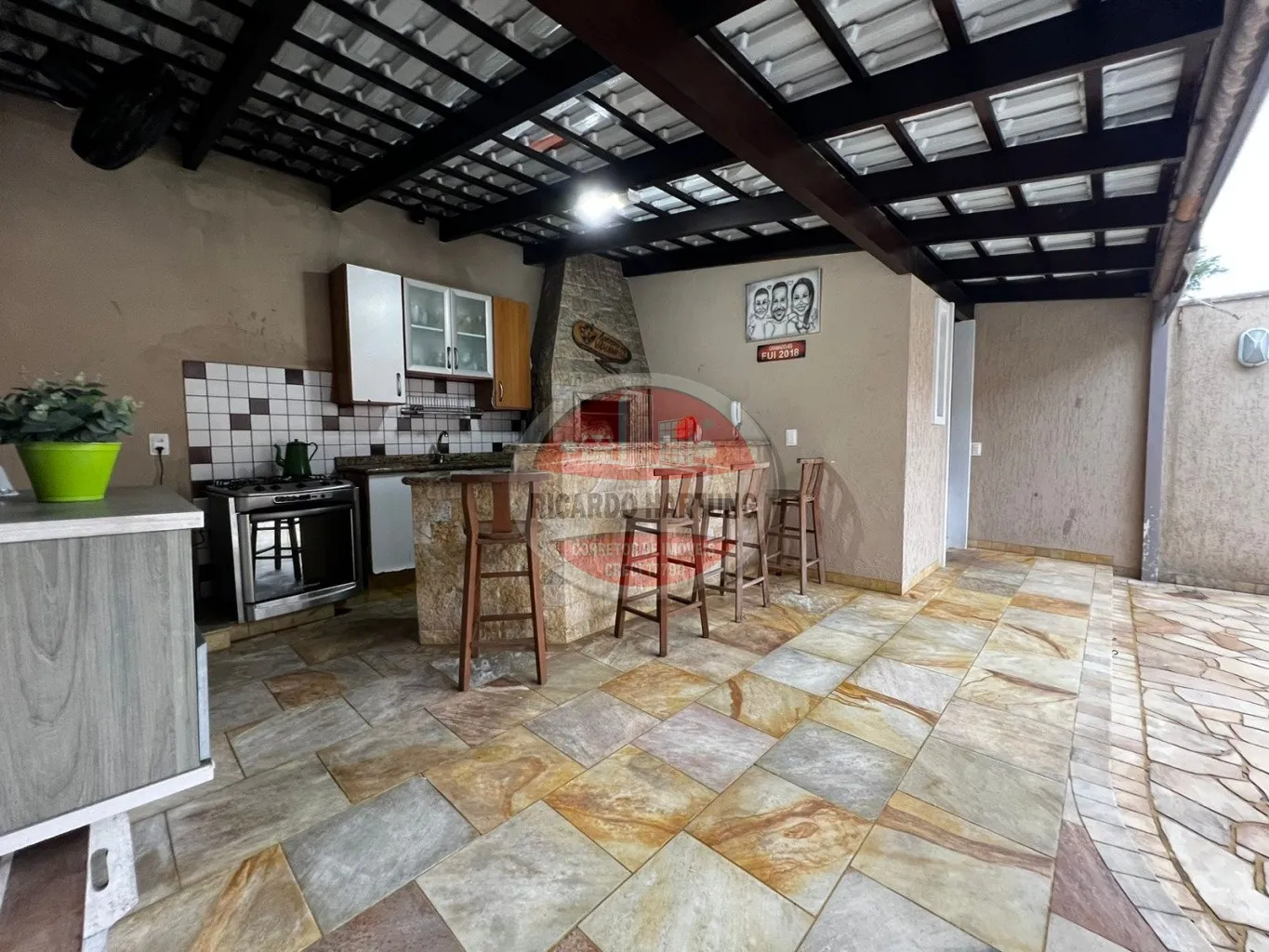 Excelente casa de alvenaria com área de festas e piscina — foto 4