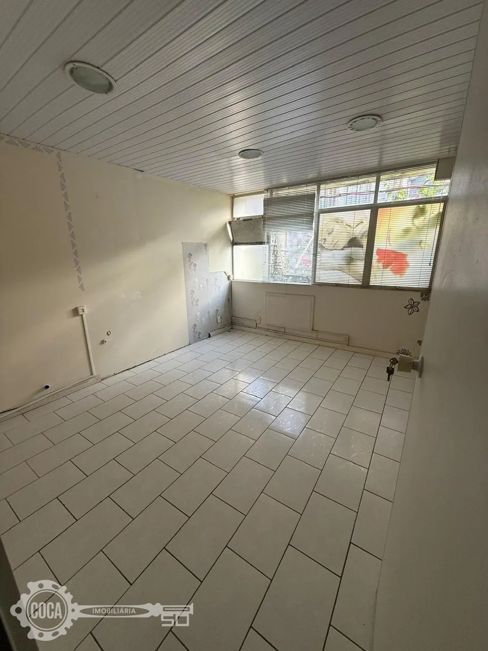 SALA COMERCIAL PARA LOCAÇÃO NO CENTRO DE BLUMENAU — foto 7